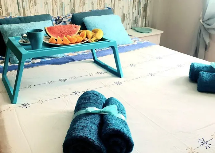 Vintage Meson Ocean View *